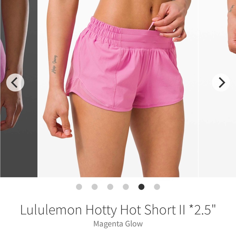 lululemon athletica Women's Hotty Hot Short II - Magenta Glow